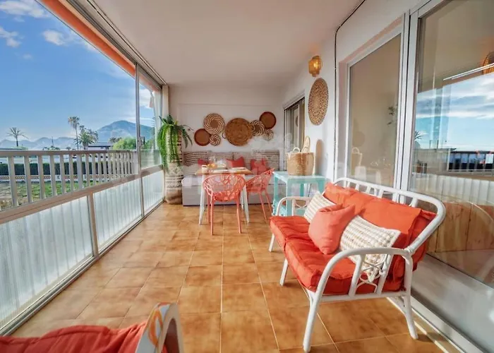 Appartement Face A La Mer Avec Parking Gratuit Libre D\'Acces